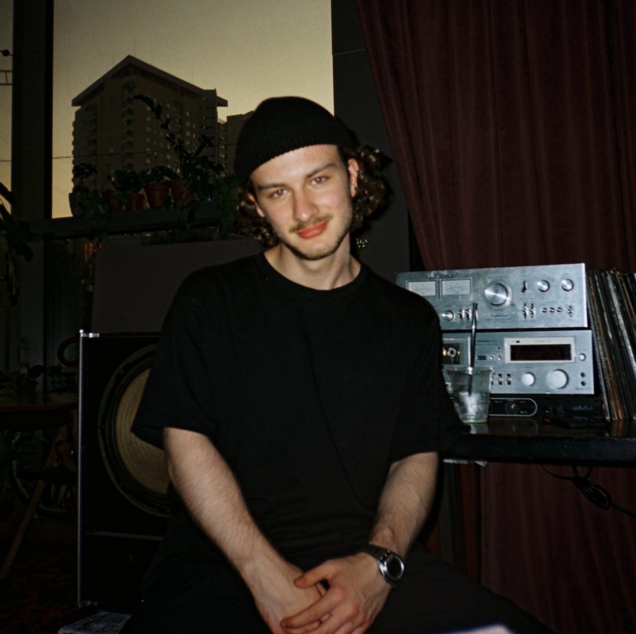 Адам Сардалов